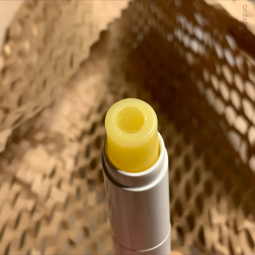 ★Be Plain★ Chamomile Intense Moisturizing Lip Balm