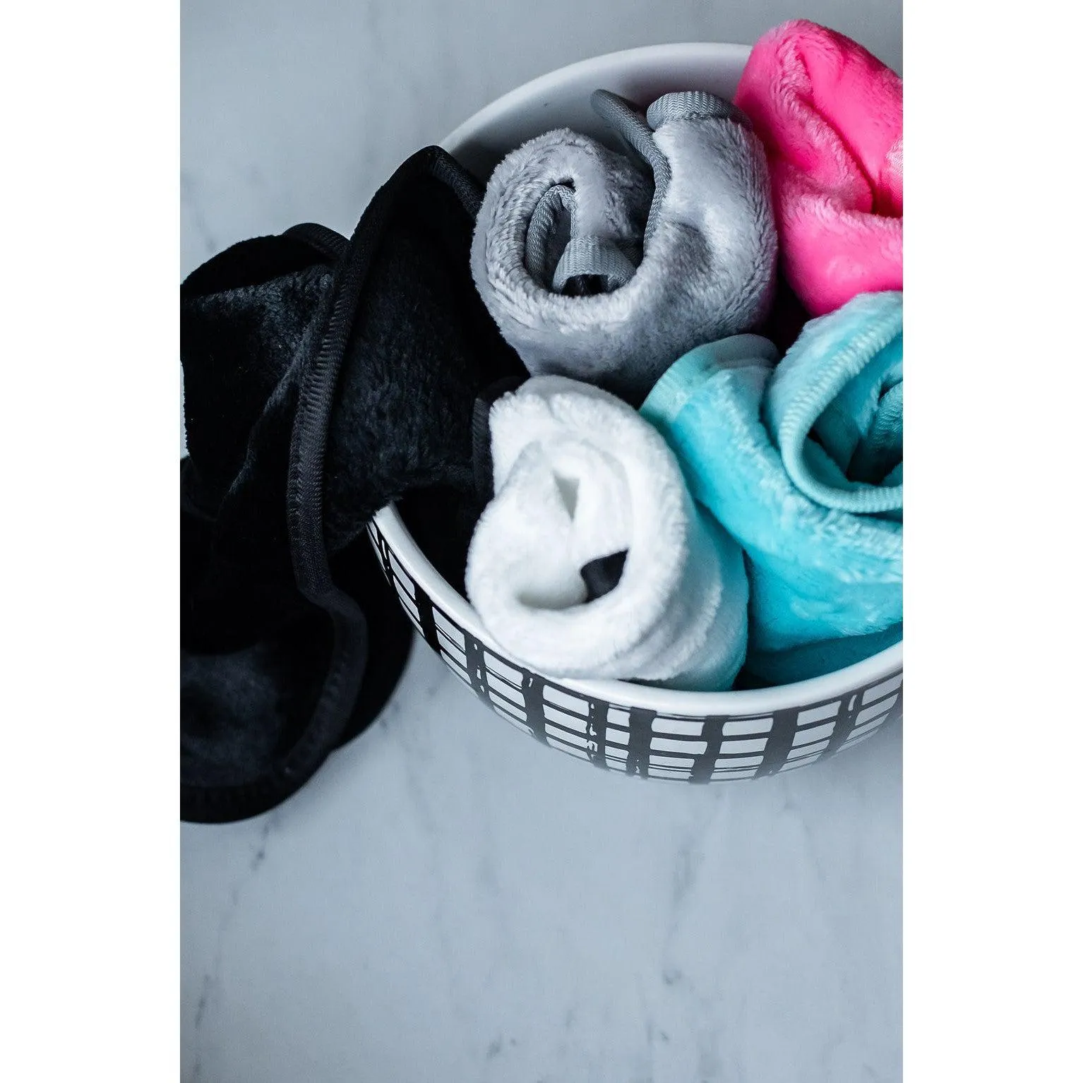 Ready to Ship  | Wash the Day Away- Makeup Remover Cloths (Assortment)